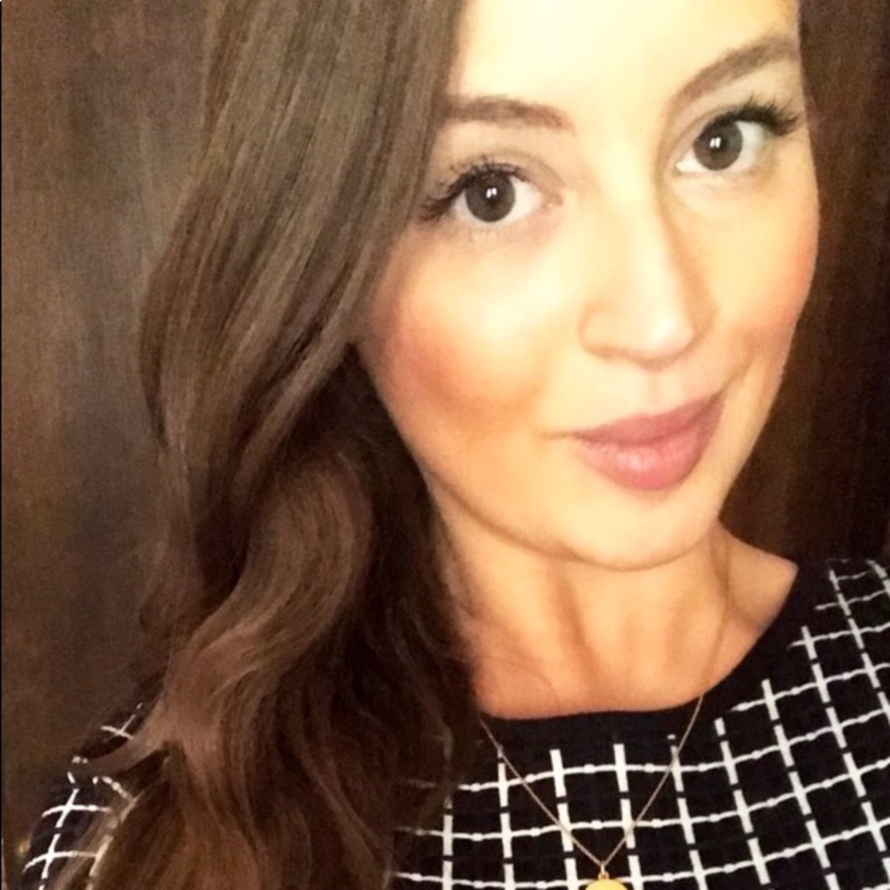 Meet your Posher, Alyssa